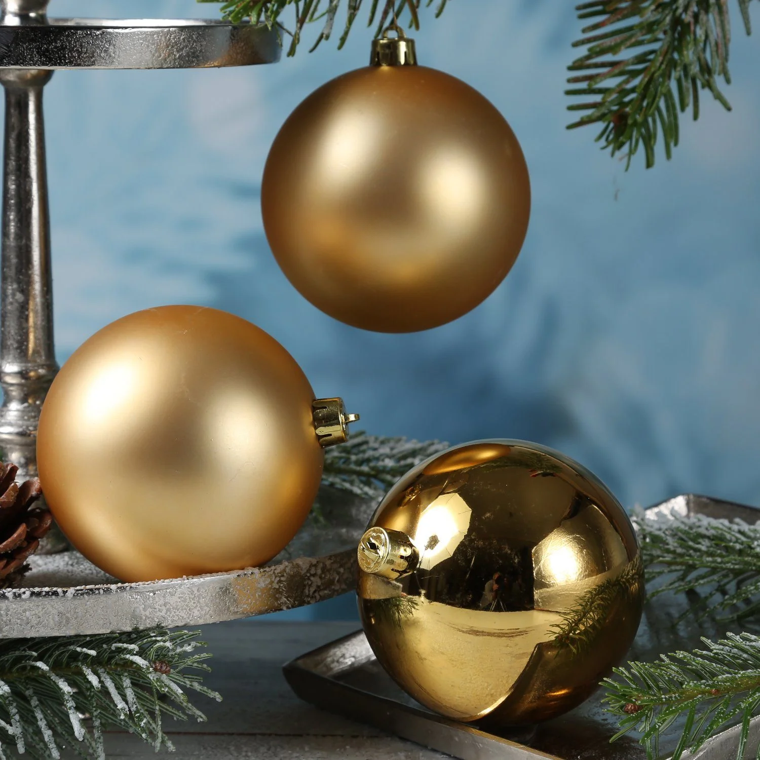 Weihnachtsbaumkugeln – 10 cm, Gold, 4er-Set, bruchfest